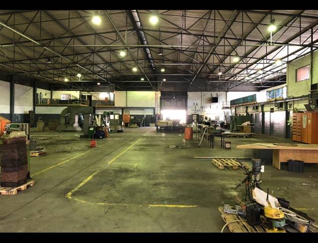 2,507M² WAREHOUSE FOR SALE IN EPPING INDUSTRIAL